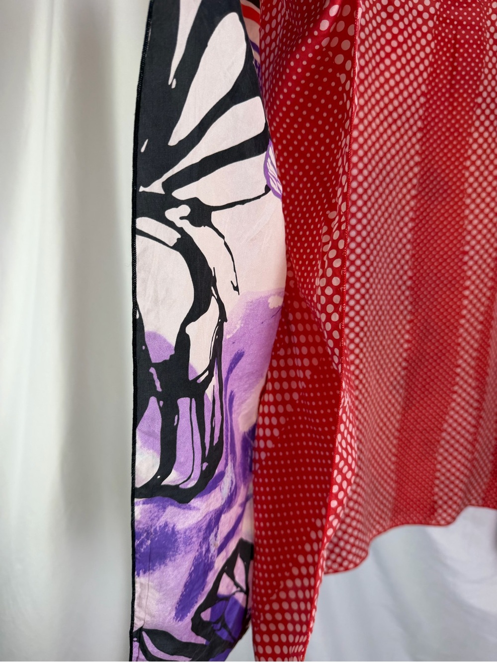 CAbi 100% Silk Scarf Print Butterfly Floral Light Weight Poncho Top M - Picture 6 of 7